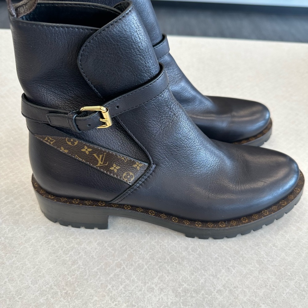 Louis Vuitton Ankle Boots